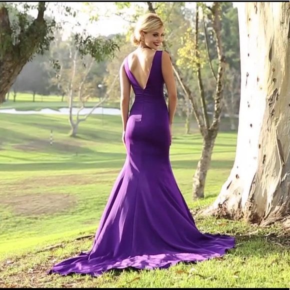 Black formal gown...Make me an offer - Picture 2 of 5